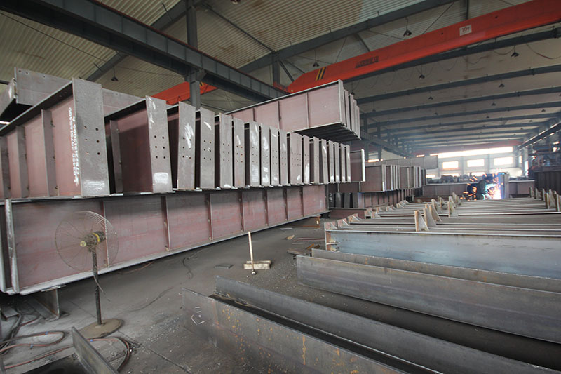 鋼結(jié)構(gòu)